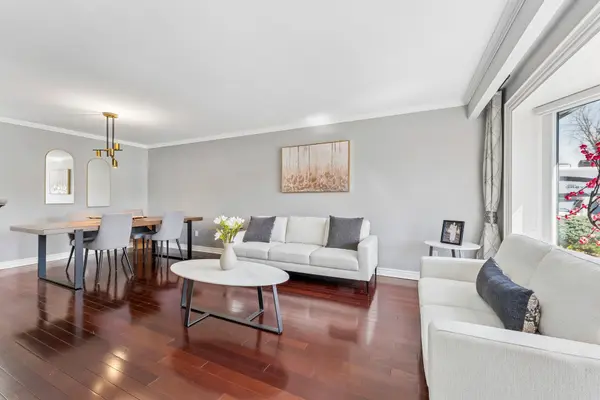 43 Ferndale CRES, Brampton, ON L6W 1G1