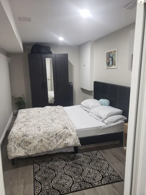 42 Delambray ST #Basement, Brampton, ON L6R 0W2