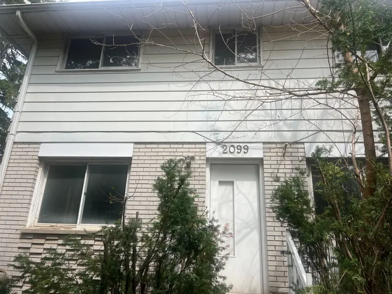 2099 Prospect ST, Burlington, ON L7R 1Z2