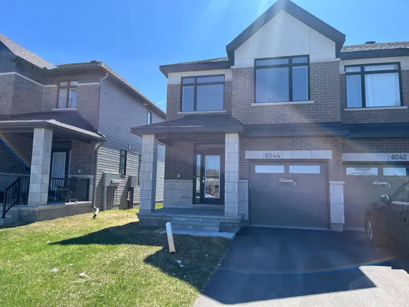 6044 David Weins ST, Stittsville - Munster - Richmond, ON K2S 2Y3