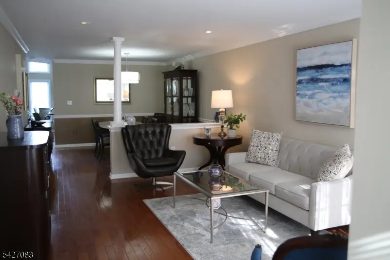 18 Rosewood Ct, North Haledon Boro, NJ 07508