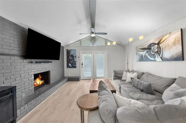 2724 Wooded Acres Drive, Waco, TX 76710