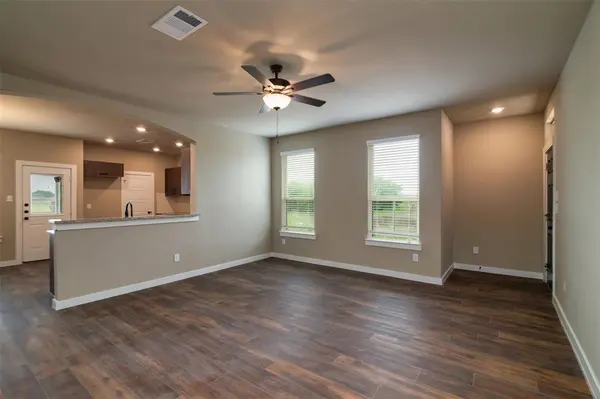 600 Harvest Moon Drive, Venus, TX 76084