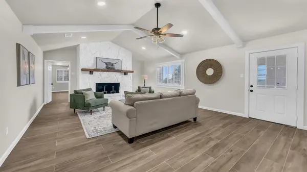 3696 W Lambert Road, Weatherford, TX 76088