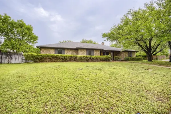 1203 Westminister Lane, Duncanville, TX 75137