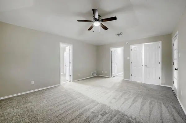 1203 Westminister Lane, Duncanville, TX 75137