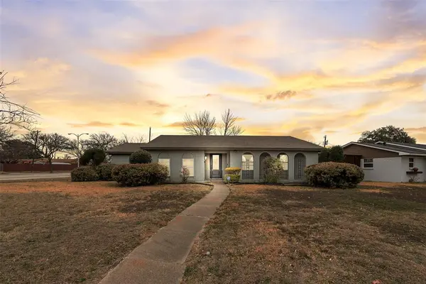 2234 Aloha Drive, Mesquite, TX 75150