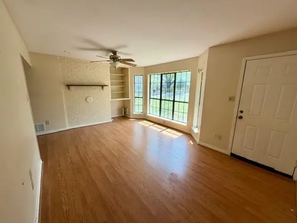 210 W Houston Street, Leonard, TX 75452