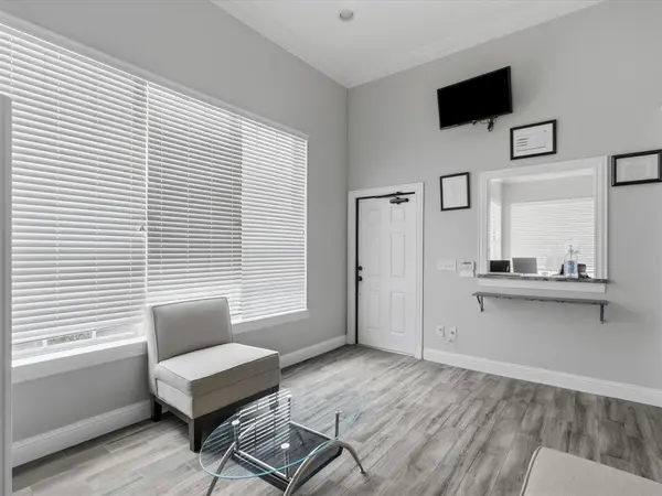 2840 Keller Springs Road #802, Carrollton, TX 75006