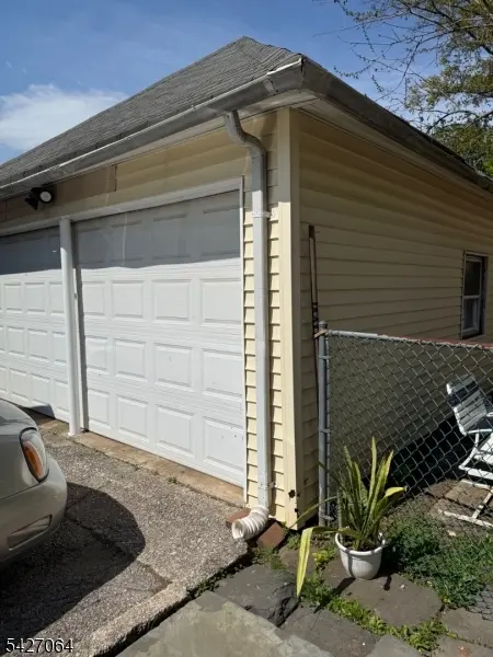 1004 Jaques Ave, Rahway City, NJ 07065