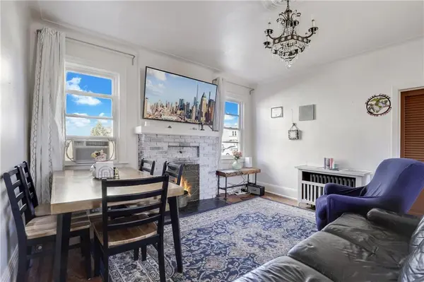 97-36 220th ST, Queens Village, NY 11429