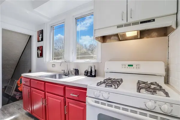 97-36 220th ST, Queens Village, NY 11429