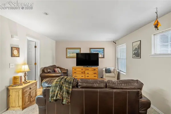 120 Whalen AVE, Cripple Creek, CO 80813