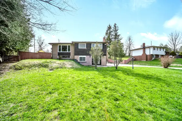 5172 Trafalgar RD, Erin, ON N0B 1T0