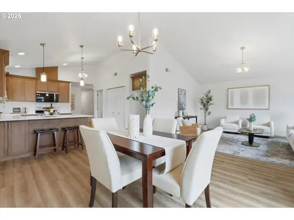 1531 SE Hankel ST, Dallas, OR 97338