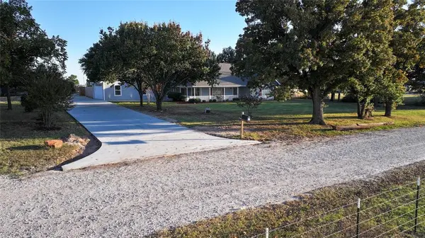 1364 Winn Road, Bowie, TX 76230