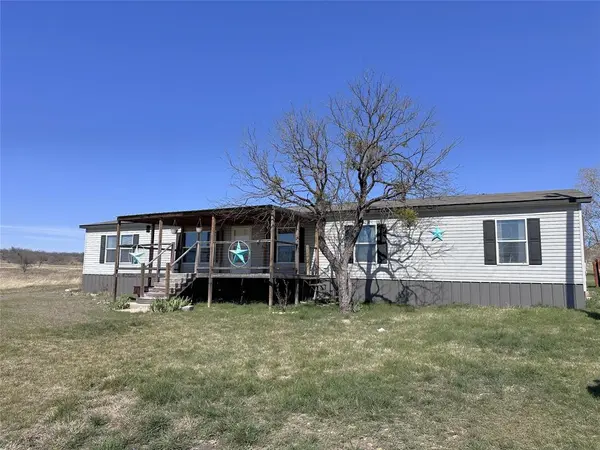 164 Lakeview Drive,  Coleman,  TX 76834