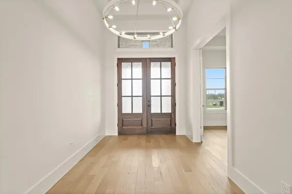 305 Chapel View Court, Heath, TX 75032