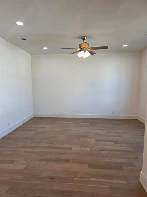 203 W Cherry Street, Nocona, TX 76255