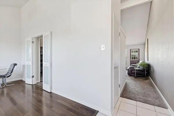 102 Gray Oak Court, Euless, TX 76039