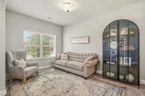 12301 Cedar Knoll Drive, Fort Worth, TX 76028