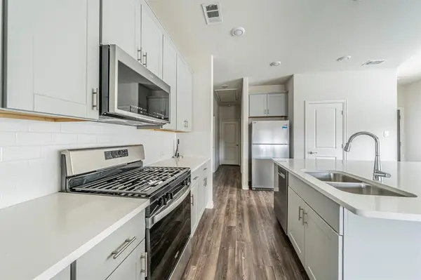 1621 Briar Hunt Drive, Forney, TX 75126