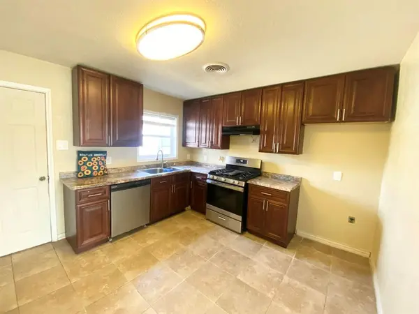 11519 Gatewood Drive, Dallas, TX 75218