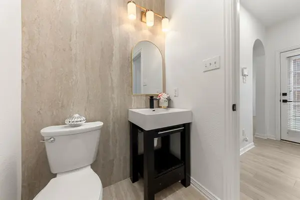 1212 Drexel Drive, Desoto, TX 75115