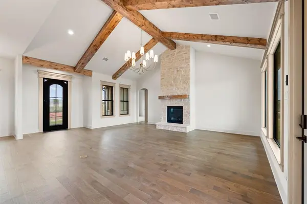 12675 W FM 4, Godley, TX 76044