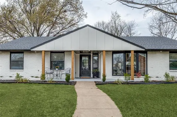 3883 Antigua Circle, Dallas, TX 75244