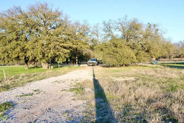 119 Mikus Road, Weatherford, TX 76087