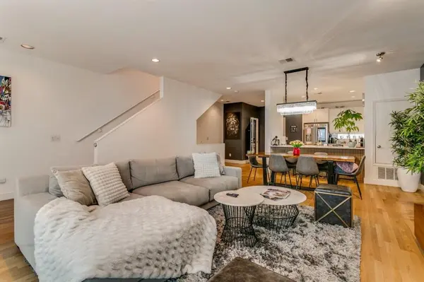 3250 Cambrick Street #9, Dallas, TX 75204