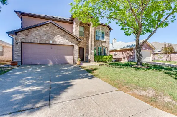 4816 Sleepy Ridge Circle, Fort Worth, TX 76133