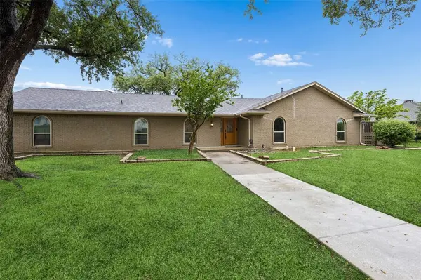 2507 Hawthorne Drive, Carrollton, TX 75006