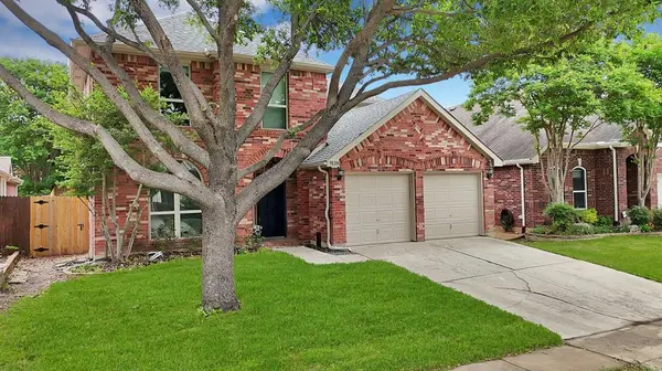 9128 Chardin Park Drive, Fort Worth, TX 76244