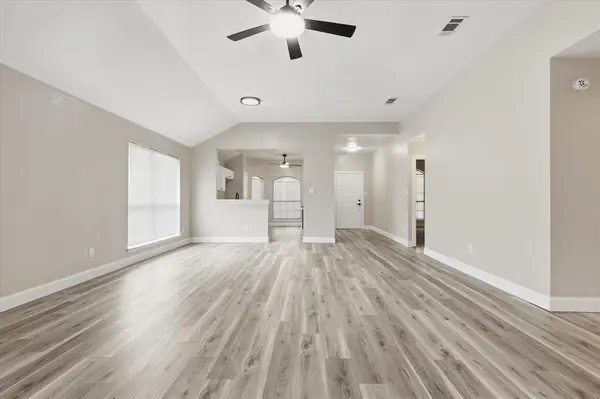 1220 Cedarcrest Drive, Mesquite, TX 75149