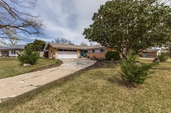 614 Melrose Drive, Richardson, TX 75080