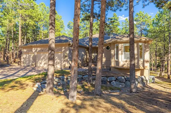 1669 Goldpeak CT, Colorado Springs, CO 80921