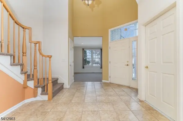 12 Republic Row, Franklin Twp., NJ 08873