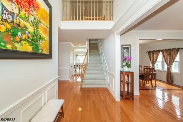 17 Nicole Lane, Parsippany-troy Hills Twp., NJ 07054