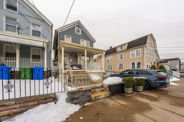 180 State St, Perth Amboy City, NJ 08861