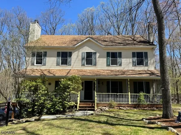 32 Saint Bernards Rd, Rockaway Twp., NJ 07885