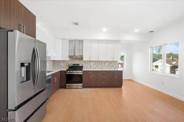 1108 Mcbride Ave #3, Woodland Park, NJ 07424