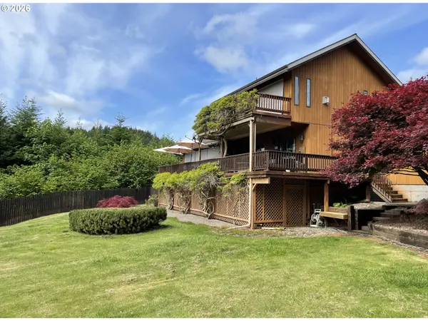 31890 CATER RD, Warren, OR 97053