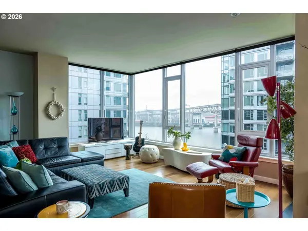 1930 S RIVER DR #W704, Portland, OR 97201