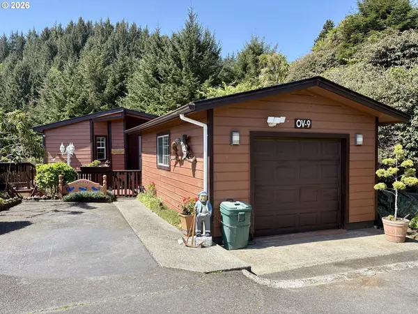 19921 WHALESHEAD RD #OV9, Brookings, OR 97415