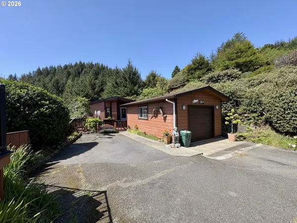 19921 WHALESHEAD RD #OV9, Brookings, OR 97415