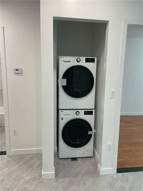 611 53rd ST #4A, Brooklyn, NY 11220