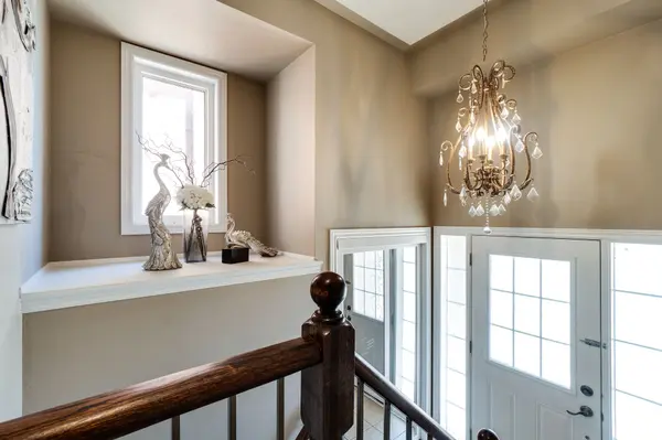 38 Bowkett DR, Richmond Hill, ON L4E 0J7