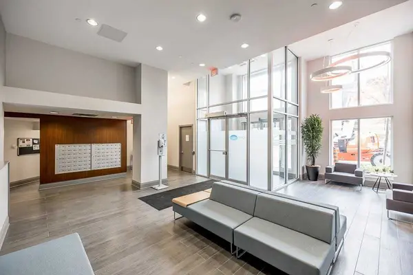 111 Worsley ST #PH-12, Barrie, ON L4M 1M1